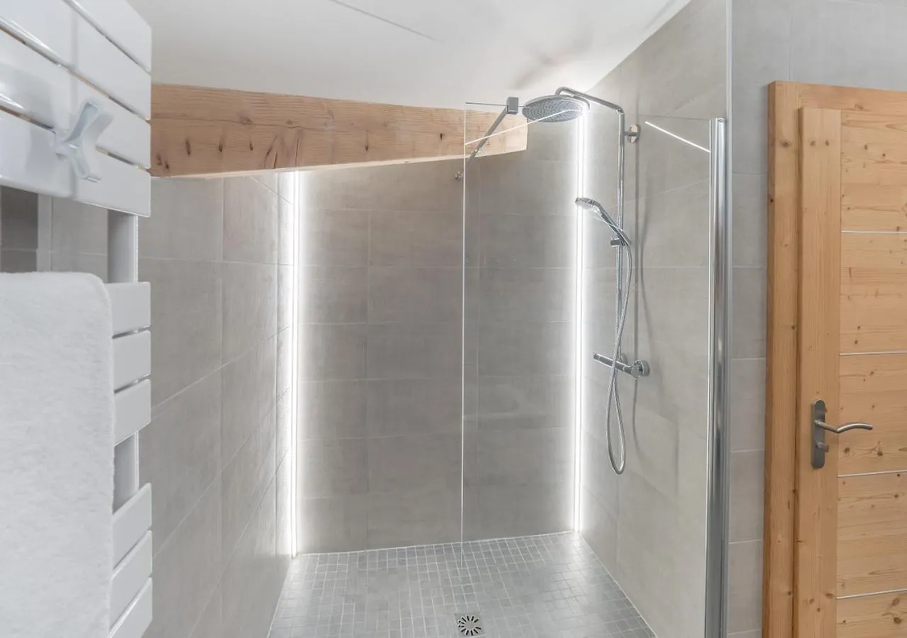 Colibri Penthouse Apartment Morzine
